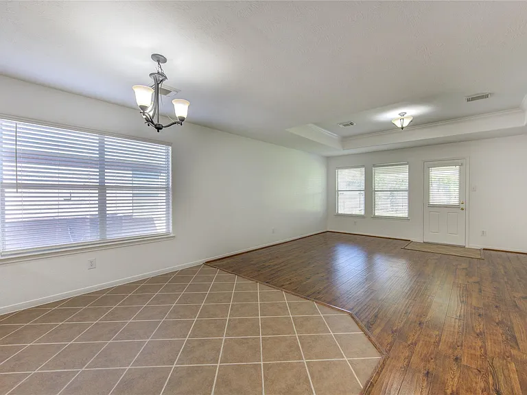 24626 Cornell Park Ln — Photo 19