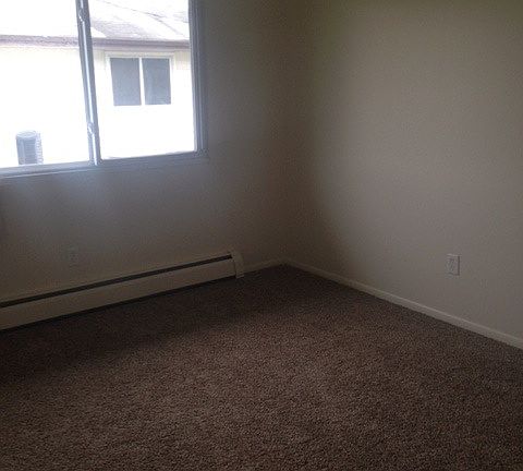 4th image of 2357 11th Ave E APT 2