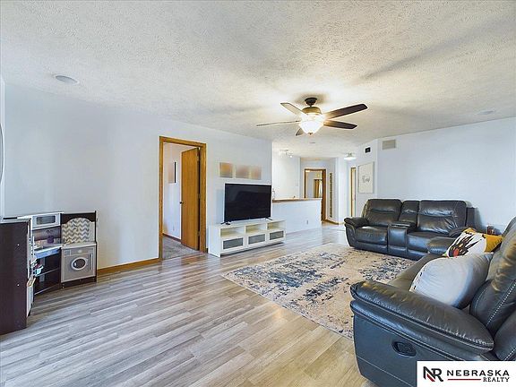 4th image of 1536 W Lake Ct