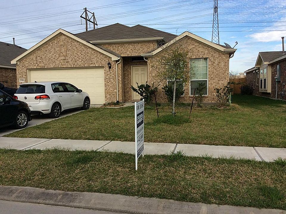 2nd image of 1314 Squire Dr