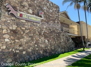 220 12th St APT 9, Huntington Beach, CA 92648