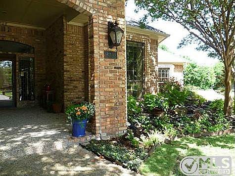 5th image of 2708 Chadbourne Dr