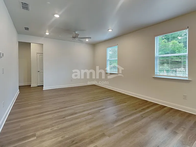 1628 Aquamarine Dr — Photo 6