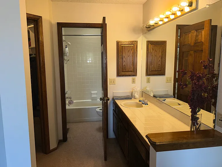 5457 Coyote Canyon Way — Photo 8