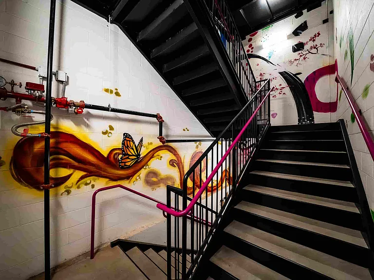 Artful Way — Photo 9