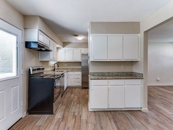 5th image of 5617 Wheaton Dr