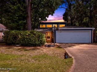 6553 Alakoko Dr, Diamondhead, MS 39525