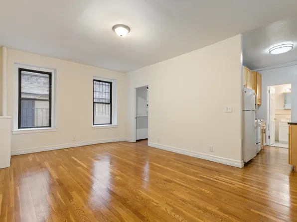 245 West 75th Street image 1 of 13