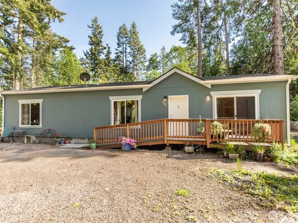 381 Hadlock Bay Road, Port Hadlock, WA 98339