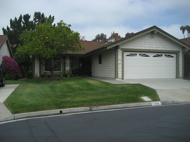 1st image of 1132 Calle Del Baston