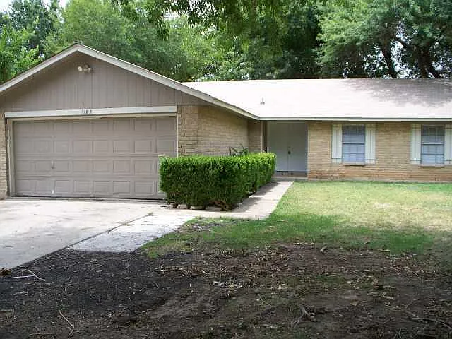 7100 Meadow Run — Photo 1
