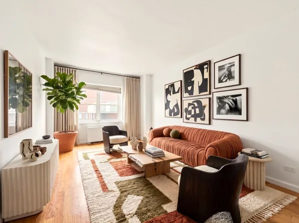 60 East 8th Street image 1 of 15