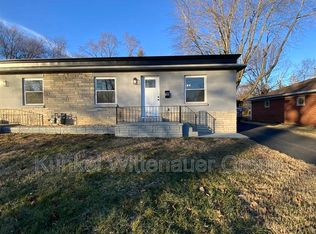 5B Lakewood Dr, Belleville, IL 62223