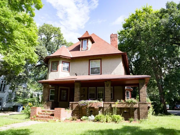 809 6th St SE, Minneapolis, MN