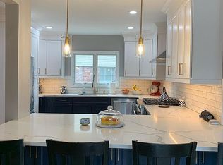 30 Margaret Ct, Fair Lawn, NJ 07410