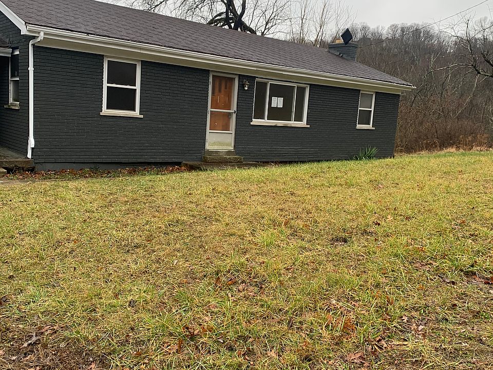 2nd image of 1725 Highwater Rd