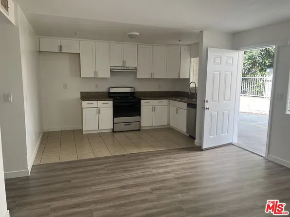 6640 Irvine Ave #1, North Hollywood, CA 91606