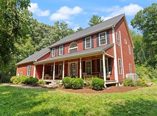 2 Brookside St, Upton, MA 01568