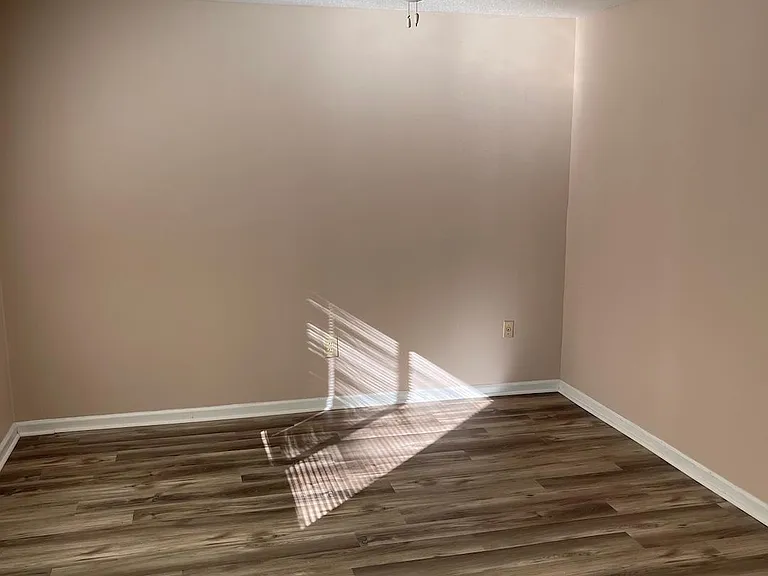 1114 Maiden Ln #4 — Photo 9