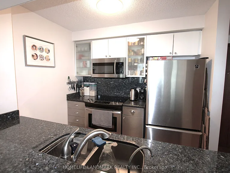 10 Yonge St #2904 — Photo 3