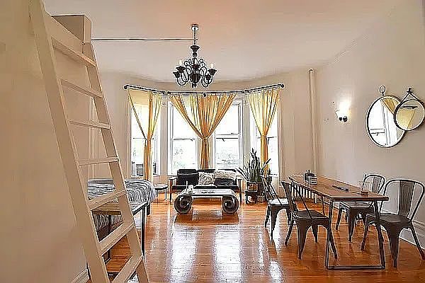 1st image of 126 W 75th St APT 4