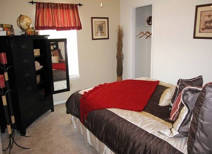 2nd bedroom/Office