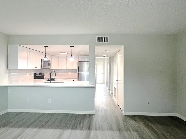 3758 Aristotle Ave — Photo 3
