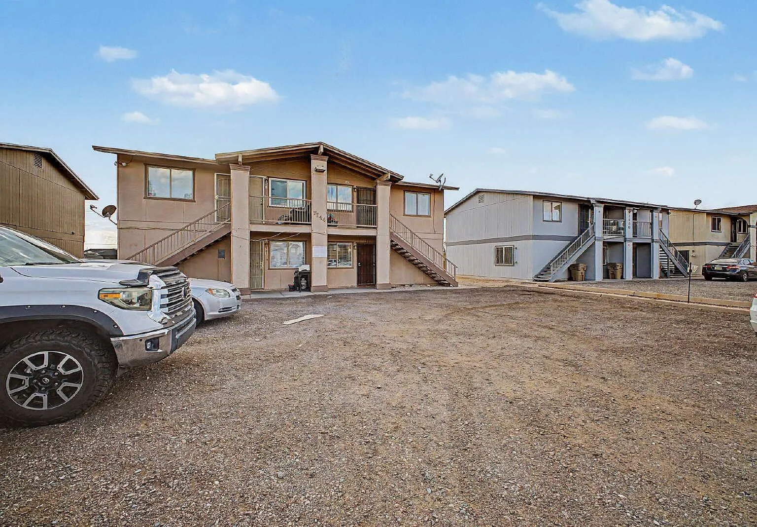 2 bed, 1.0 bath, 500 sqft, $950 — Photo 2