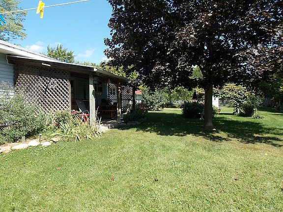 Outdoor living space