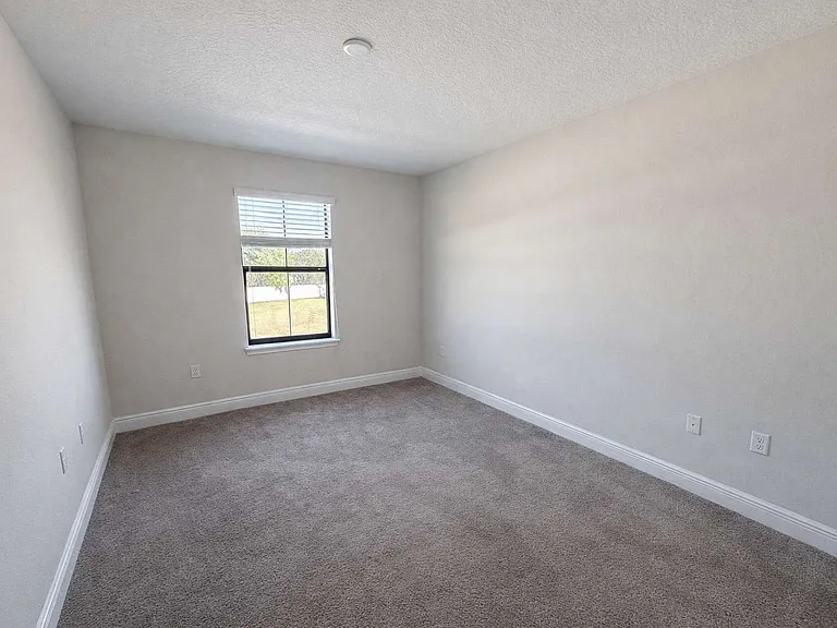 141 Kenny Blvd — Photo 9