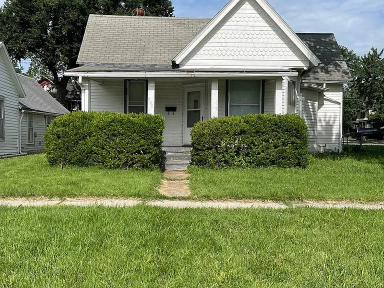 727 Congress St — Photo 2