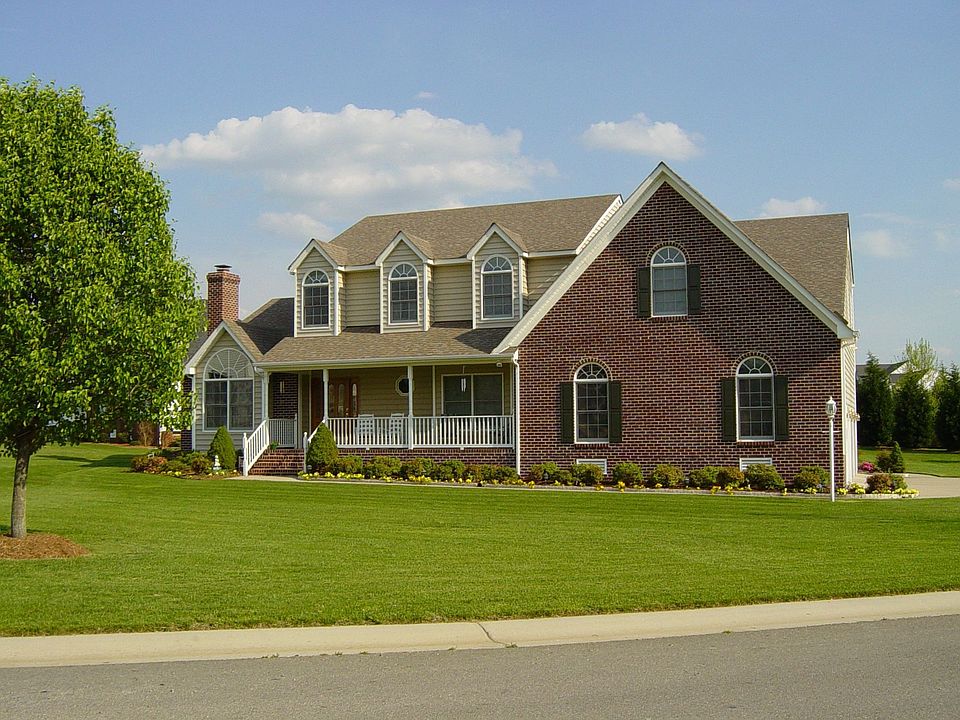 1st image of 6111 Silverbell Ln