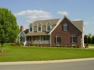 6111 Silverbell Ln, Mechanicsville, VA 23111