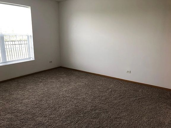 3rd image of 9800 Liberty Cir #Gd