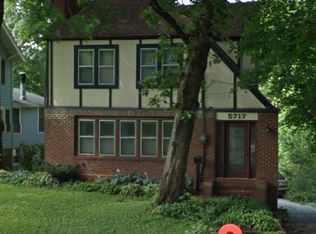 5717 Waterbury Cir, Des Moines, IA 50312