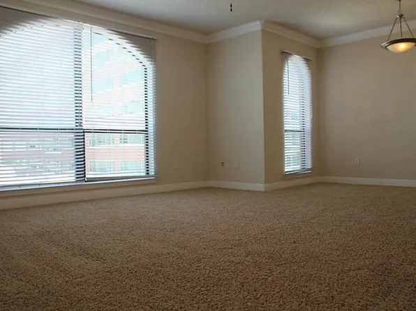 2299 Lone Star Dr, Sugar Land, TX