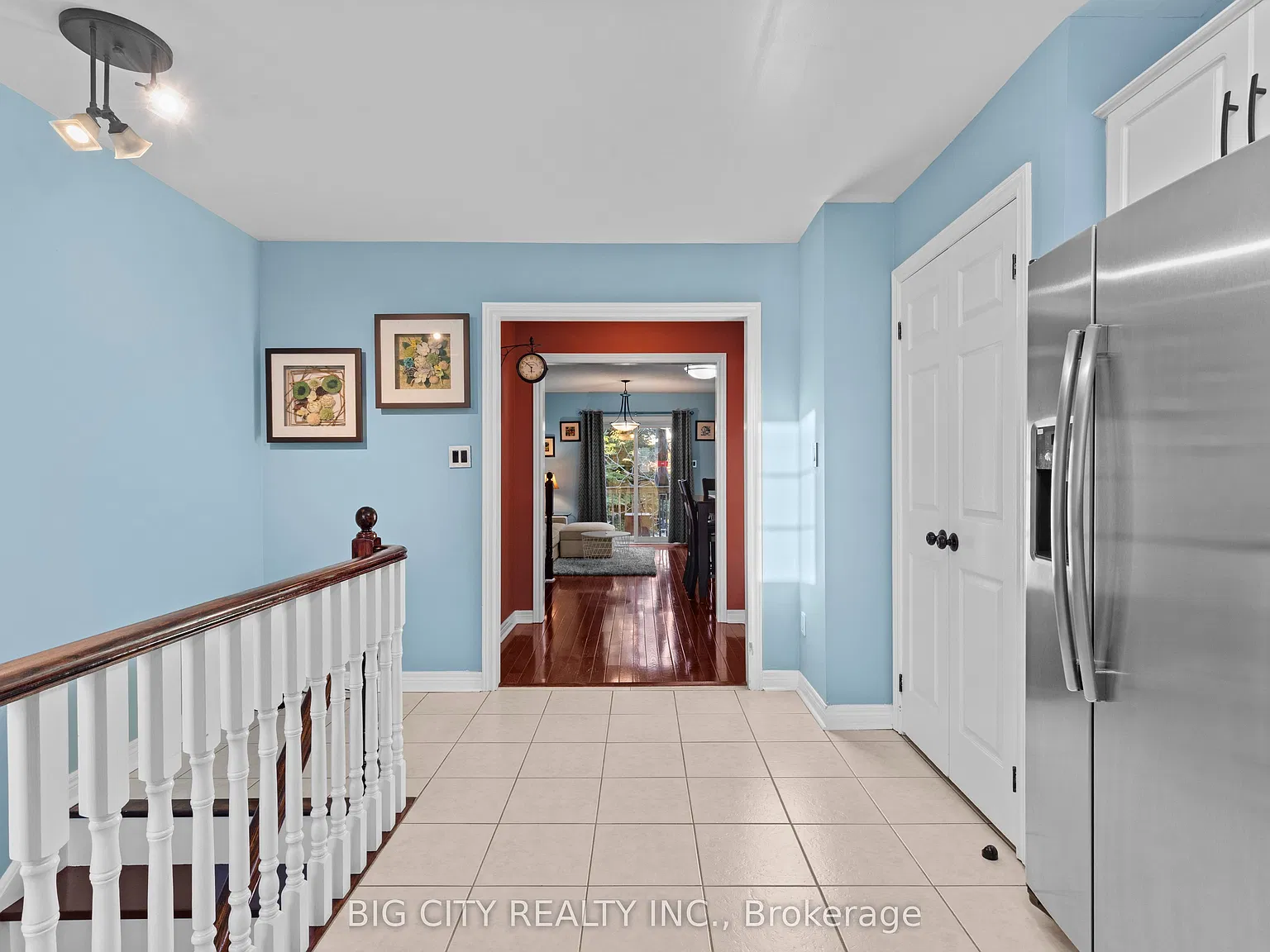 3 bed, $3,195 — Photo 4