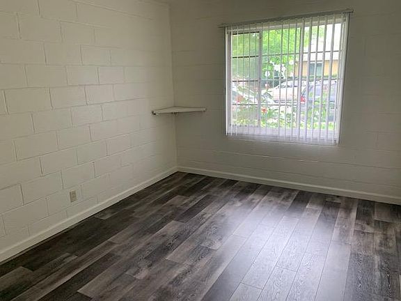 4th image of 5801 Cibola Way