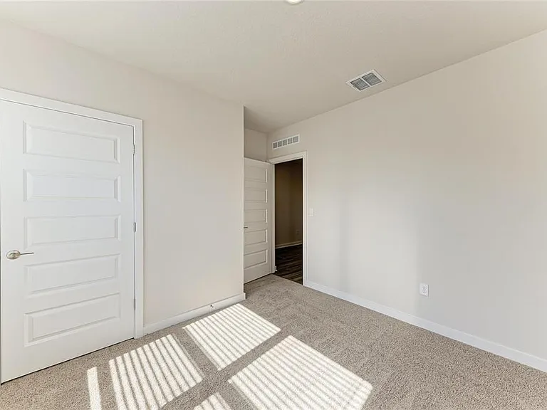 18143 Wheathouse Pl — Photo 34