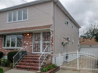 25739 148th Rd, Rosedale, NY 11422