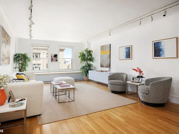 800 W End Ave #14A, New York, NY 10025