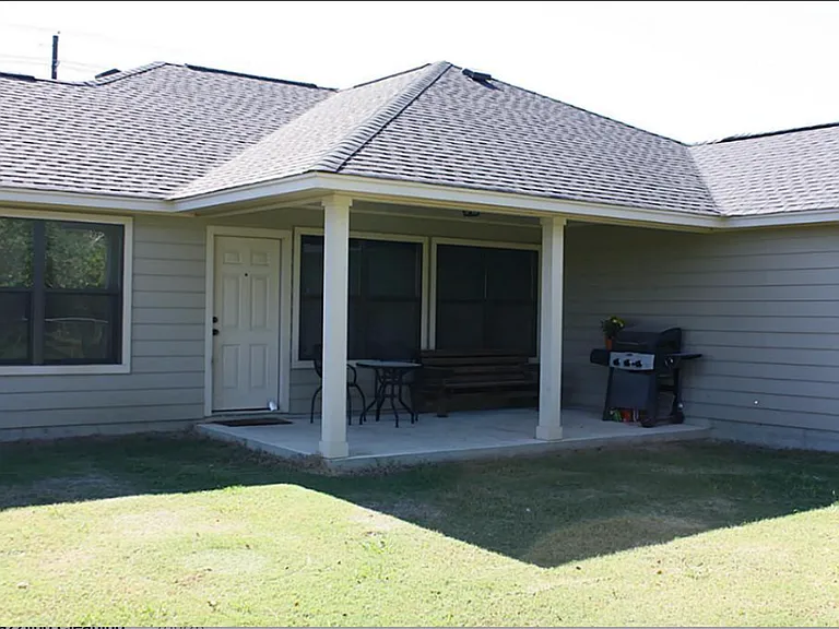 11235 Hatcherville Rd — Photo 2