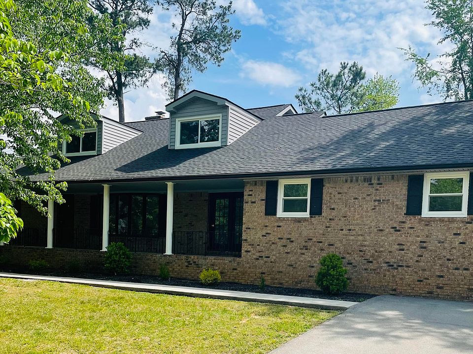 1st image of 2158 Williamsburg Cir