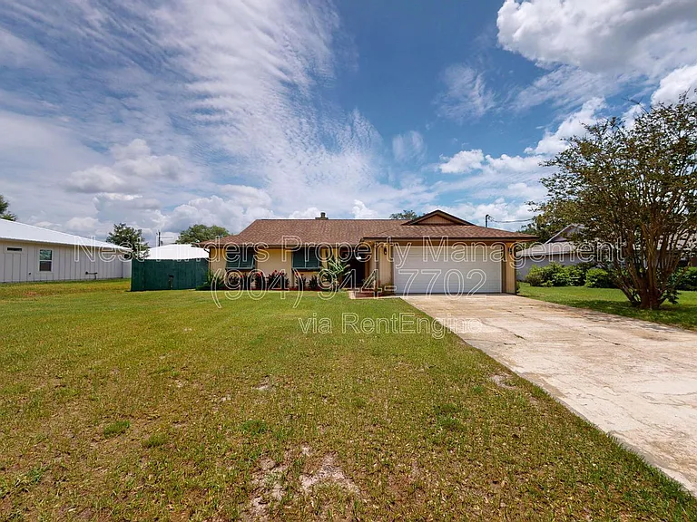 111 Lobelia Rd — Photo 28