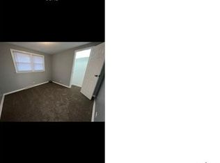 118 W 157th St, Harvey, IL 60426