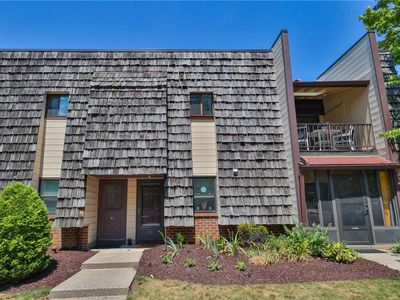 1025 Village Round #L, Allentown, PA, 18106