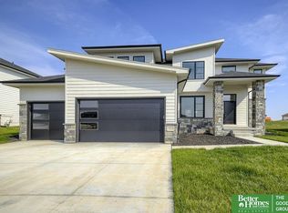 2713 N 182nd St, Elkhorn, NE 68022