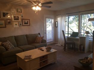 3543 Huntington Place Dr, Sarasota, FL 34237