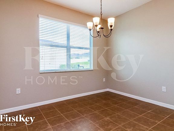 5th image of 407 Aragosa Dr