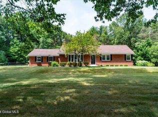 316 Vischer Ferry Rd, Clifton Park, NY 12065